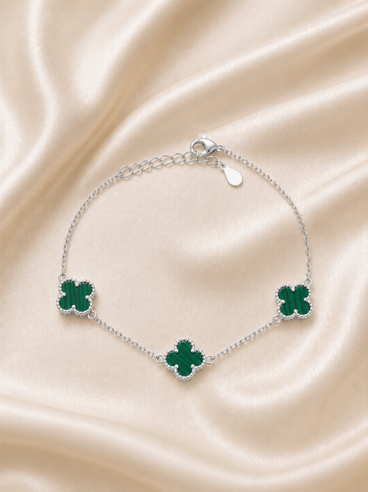 Srebrna narukvica -clover